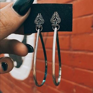 Desert Condor Haulin Eagle Teardrop Hoops